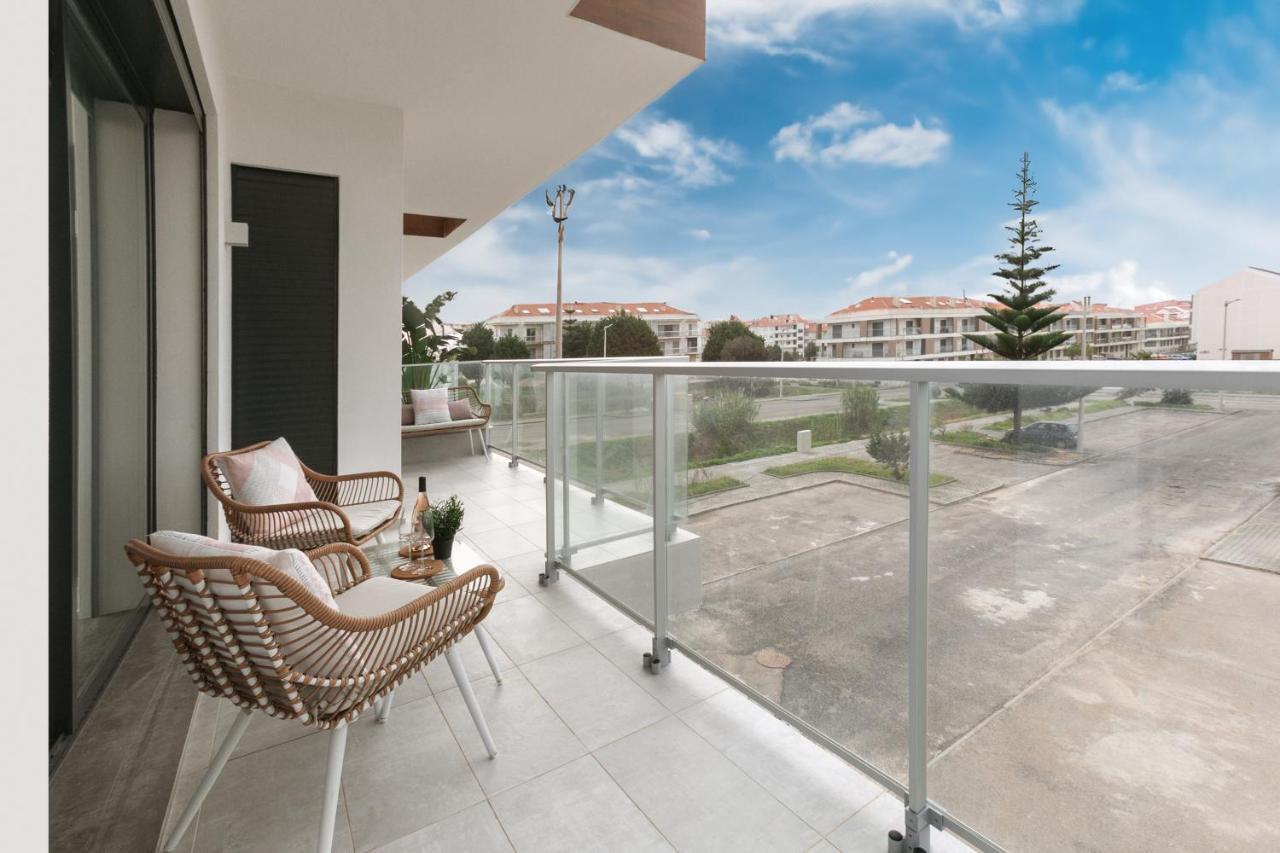 Consolacao Wave Beach House Atouguia Da Baleia Exteriér fotografie